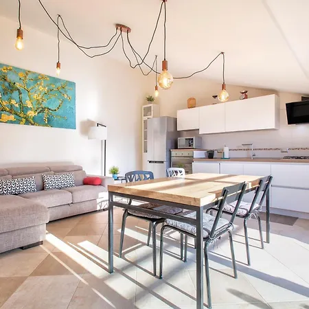 Apartment Non Dire Gatto - Elegant Rooftop Alghero