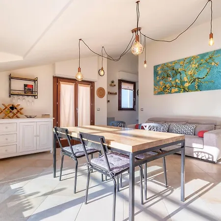 Non Dire Gatto - Elegant Rooftop Apartment Alghero